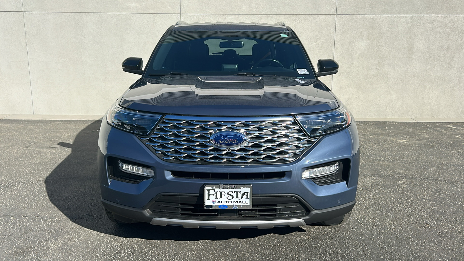 2021 Ford Explorer Platinum 2