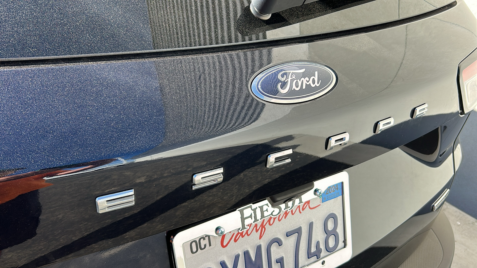 2021 Ford Escape Titanium Hybrid 9