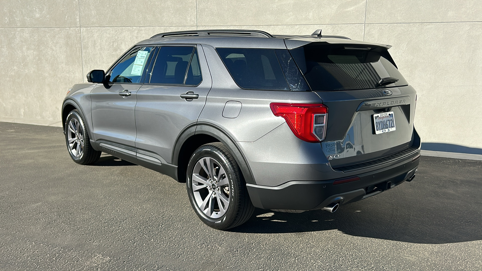 2021 Ford Explorer XLT 4