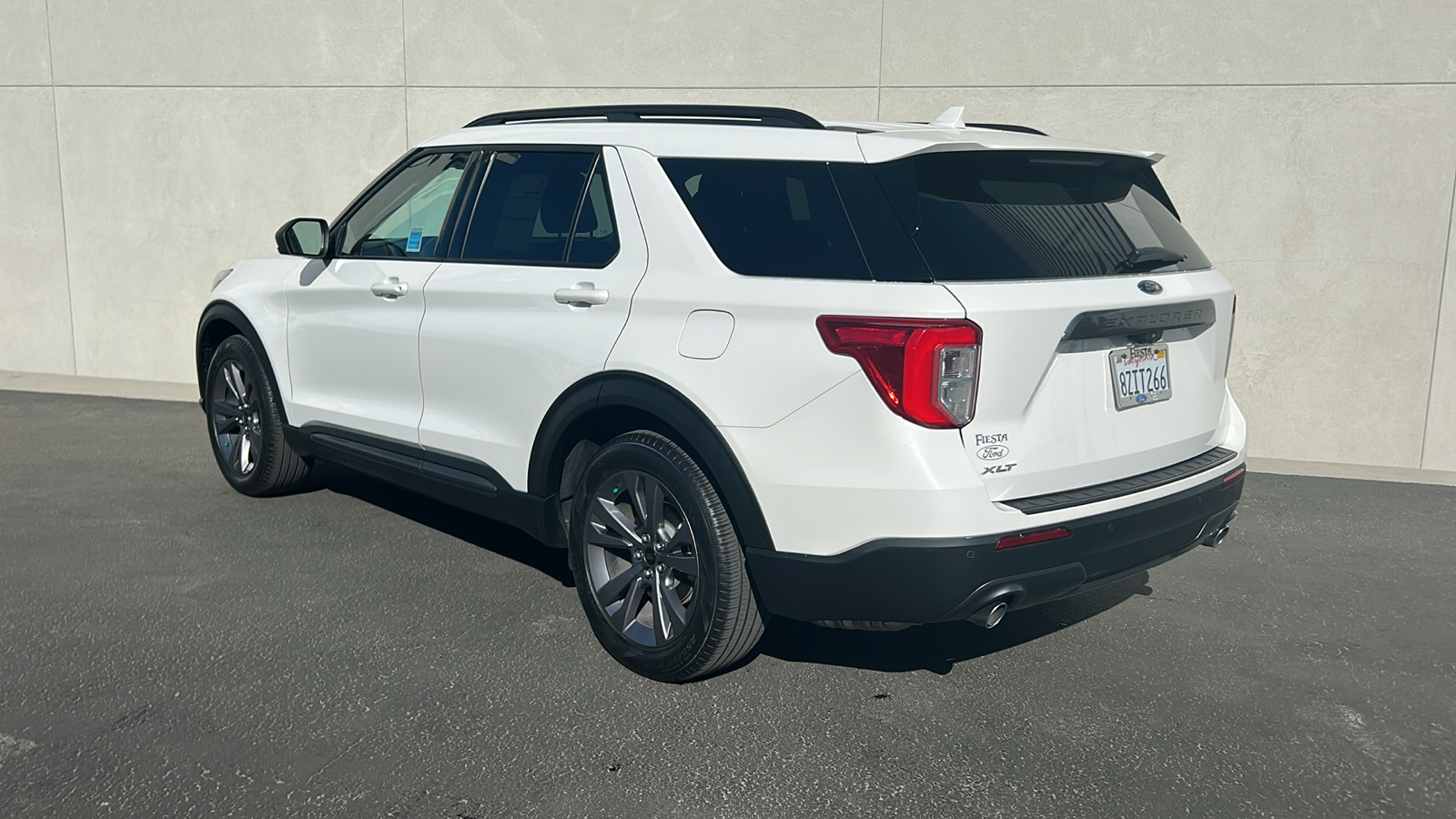 2021 Ford Explorer XLT 4