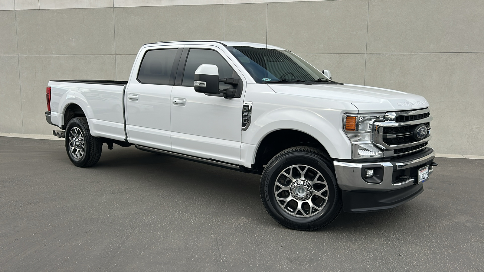 2021 Ford F-350SD Lariat 1