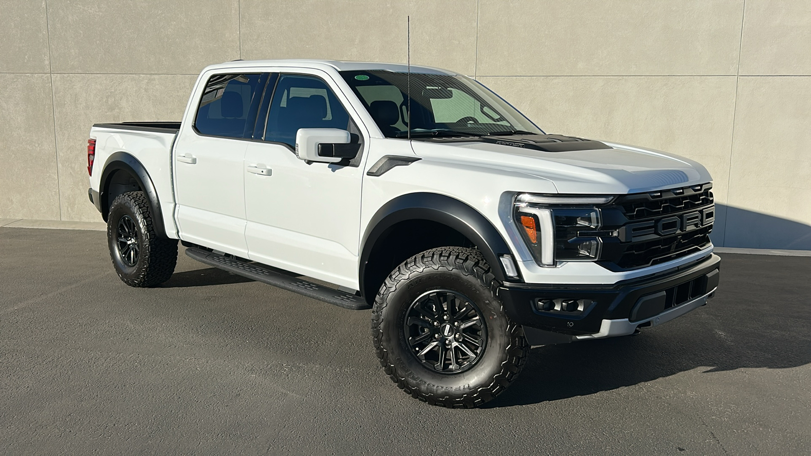 2024 Ford F-150 Raptor 1