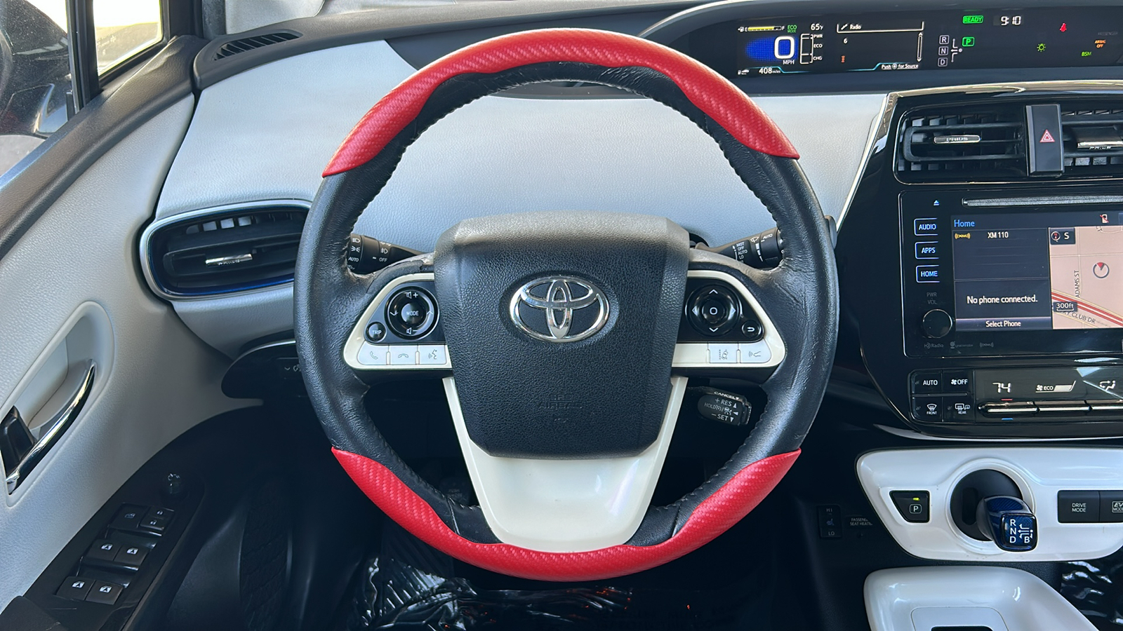 2016 Toyota Prius Four 14