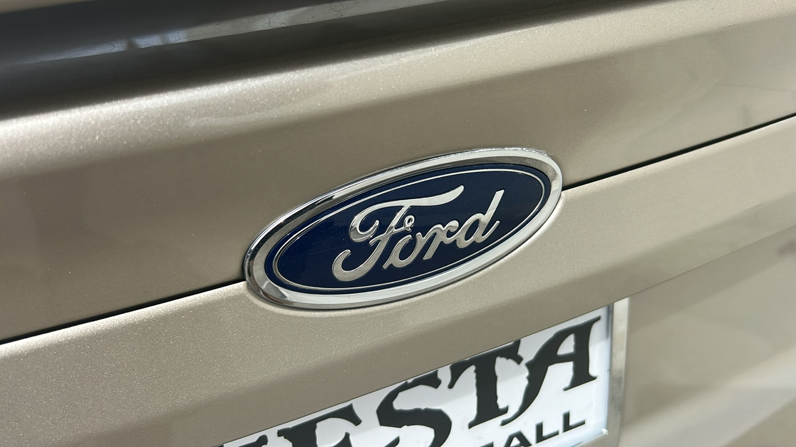 2019 Ford Fusion Hybrid Titanium 9