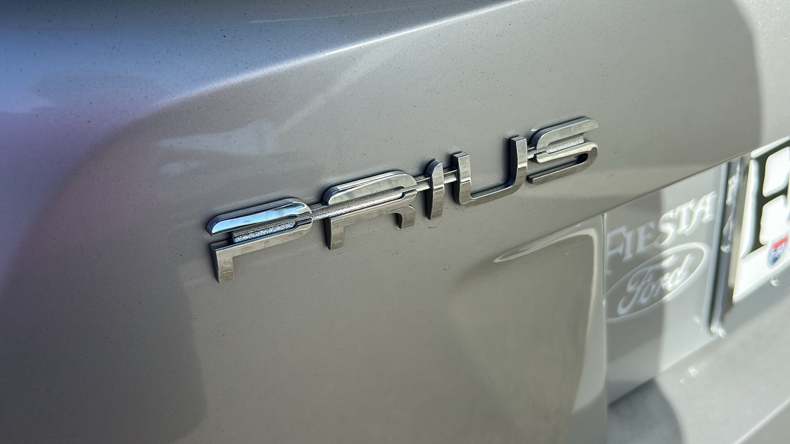 2018 Toyota Prius One 8
