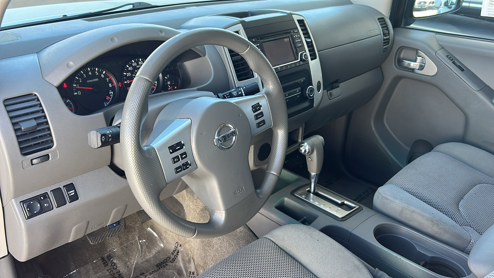 2017 Nissan Frontier SV 22