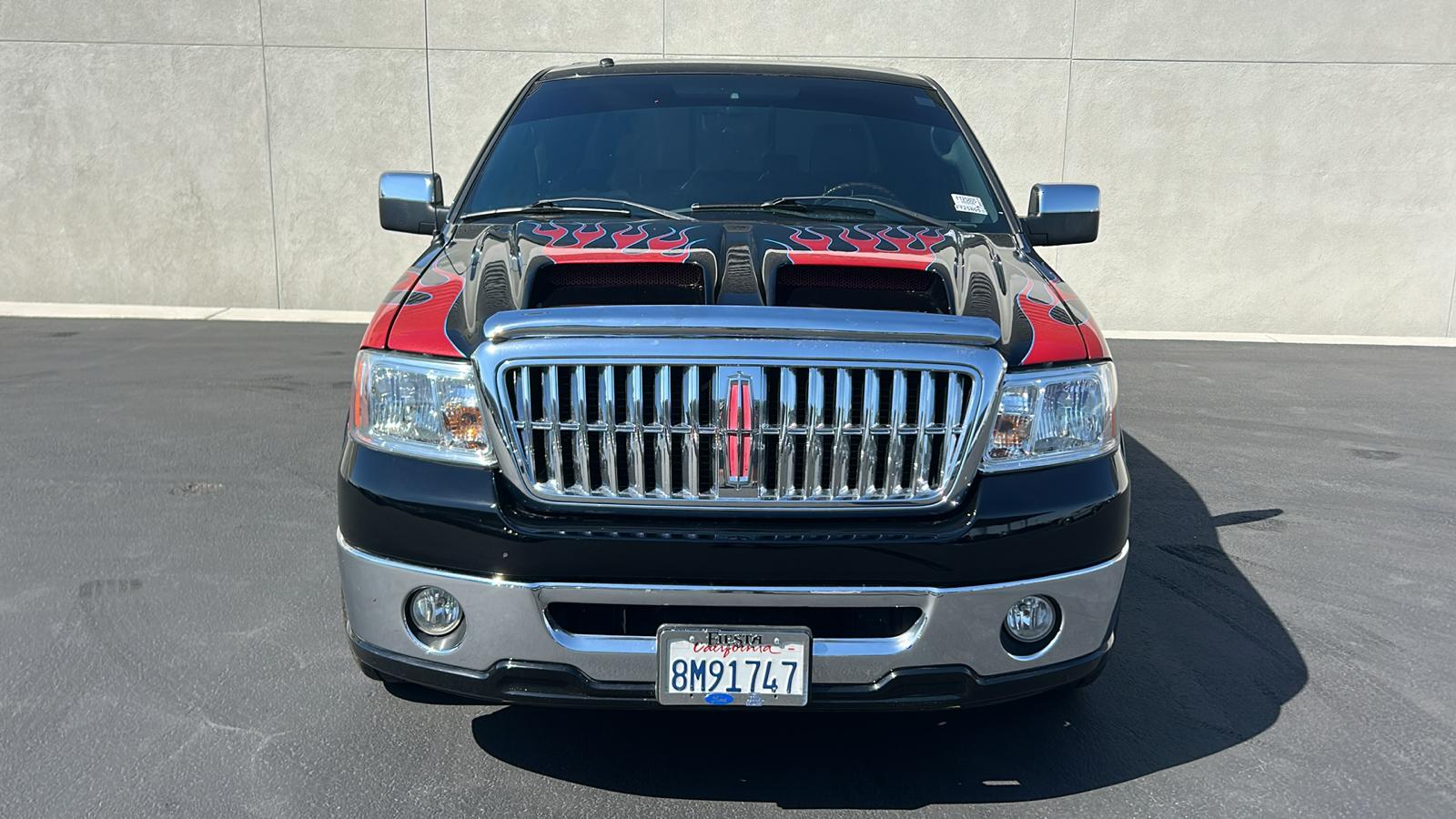 2007 Lincoln Mark LT Base 2