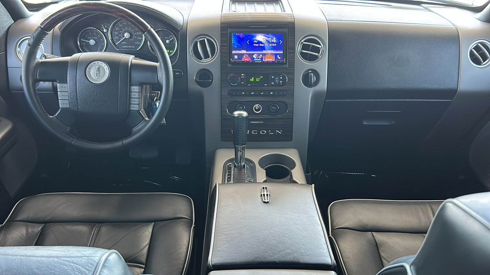 2007 Lincoln Mark LT Base 12