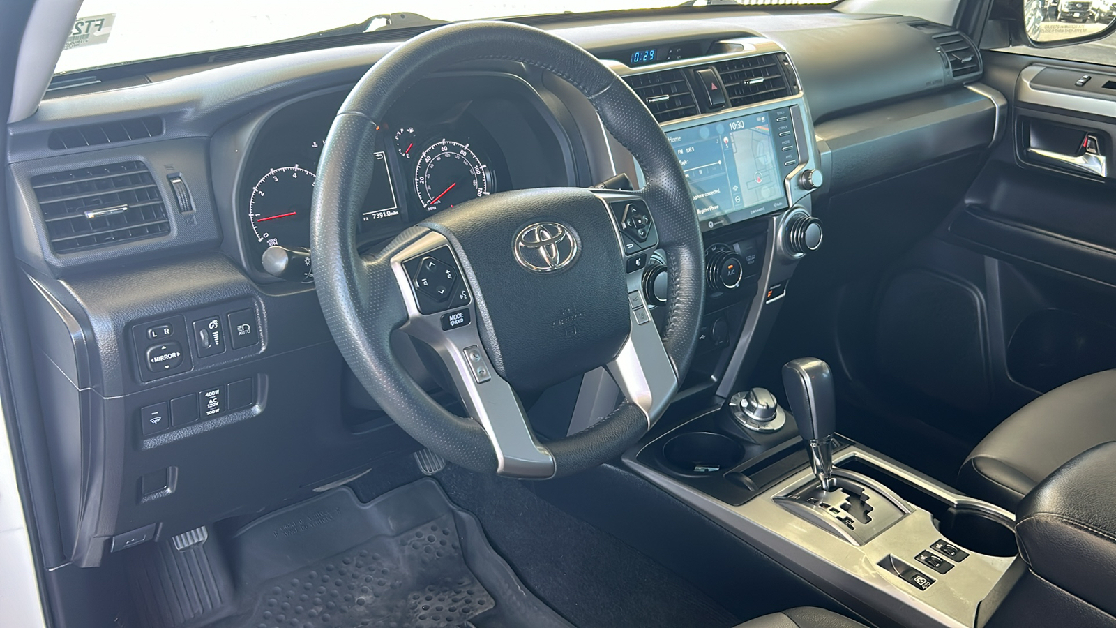 2021 Toyota 4Runner SR5 Premium 23