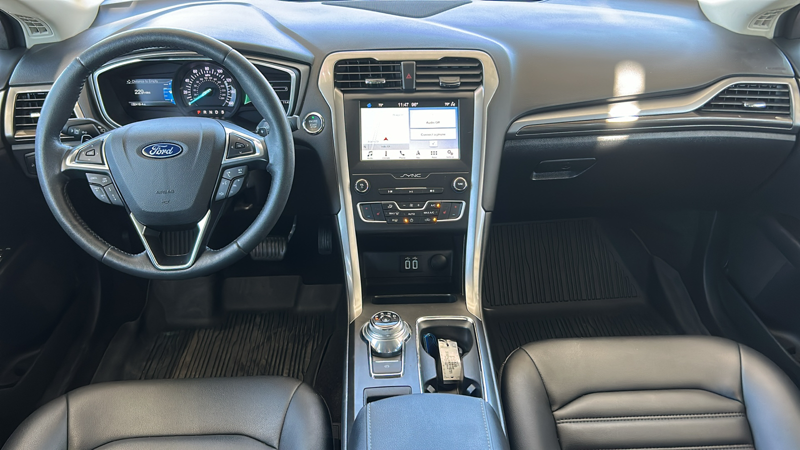 2019 Ford Fusion SEL 11