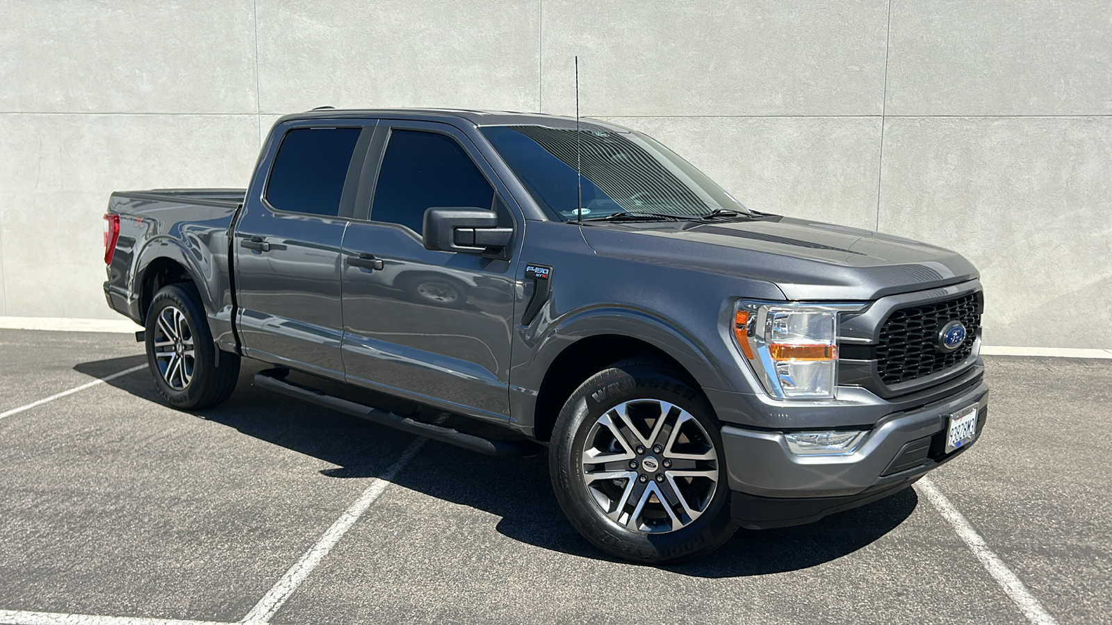 2022 Ford F-150 XL 1