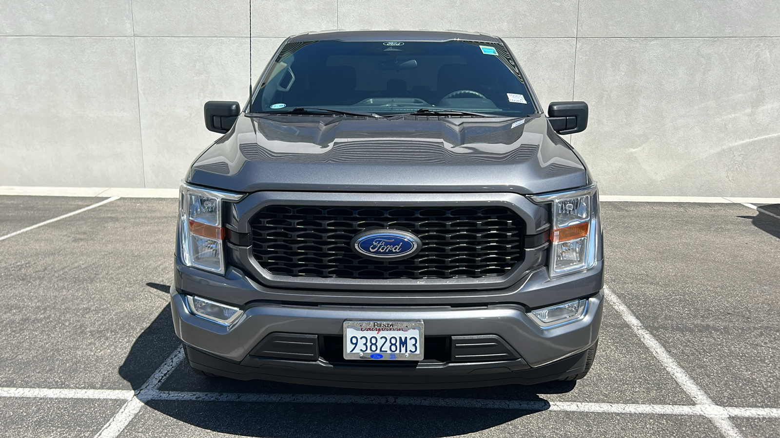 2022 Ford F-150 XL 2