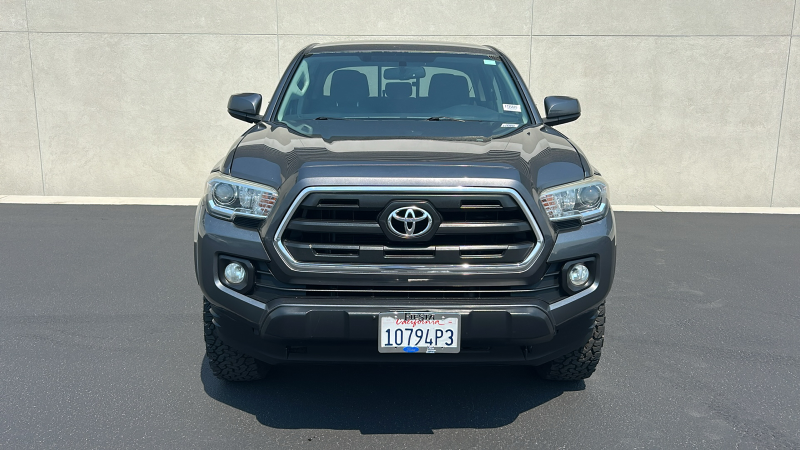 2017 Toyota Tacoma SR5 2