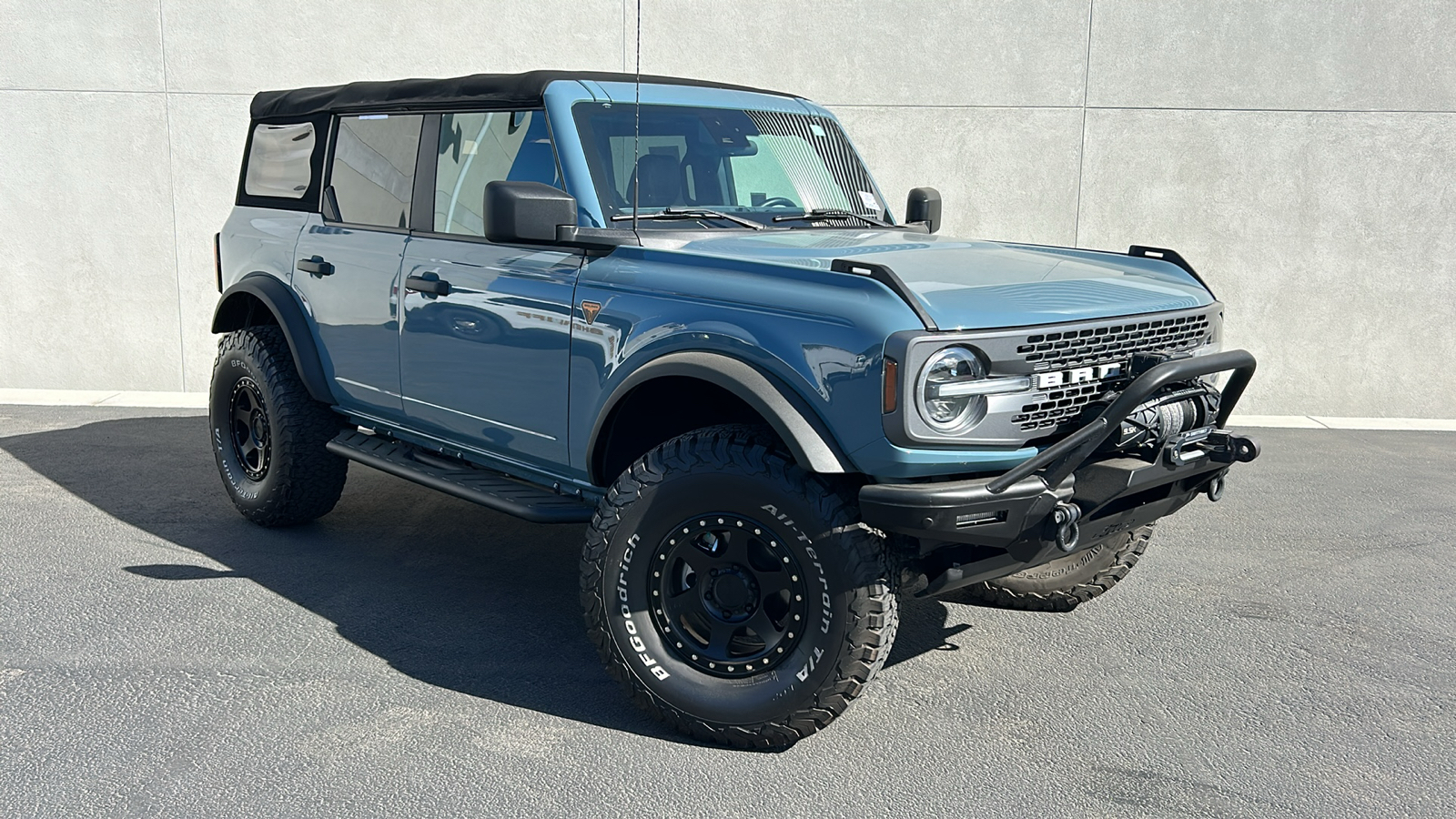 2021 Ford Bronco Badlands 1