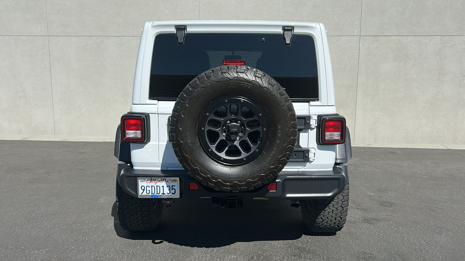 2023 Jeep Wrangler High Tide 3