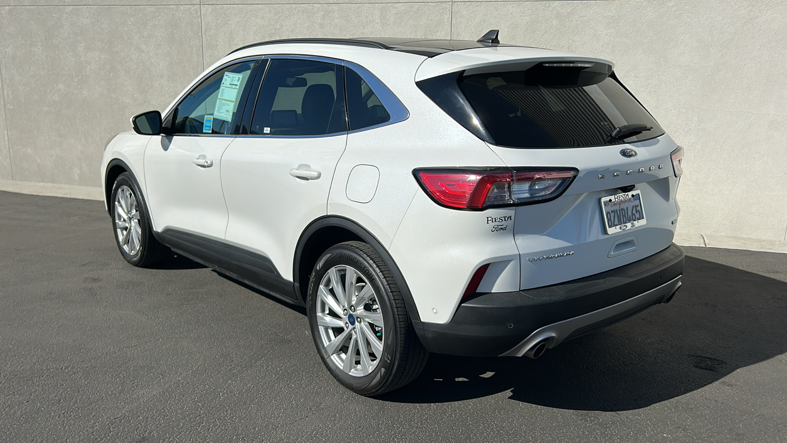 2021 Ford Escape Titanium Hybrid 4