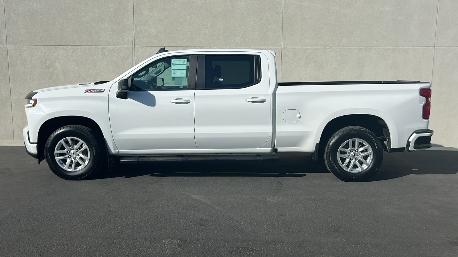 2022 Chevrolet Silverado 1500 LTD RST 5