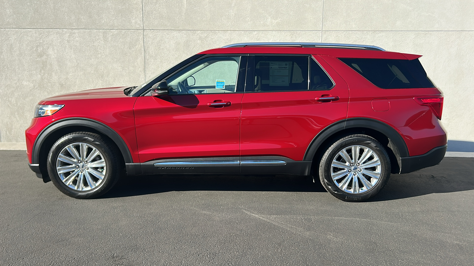 2023 Ford Explorer Limited 5