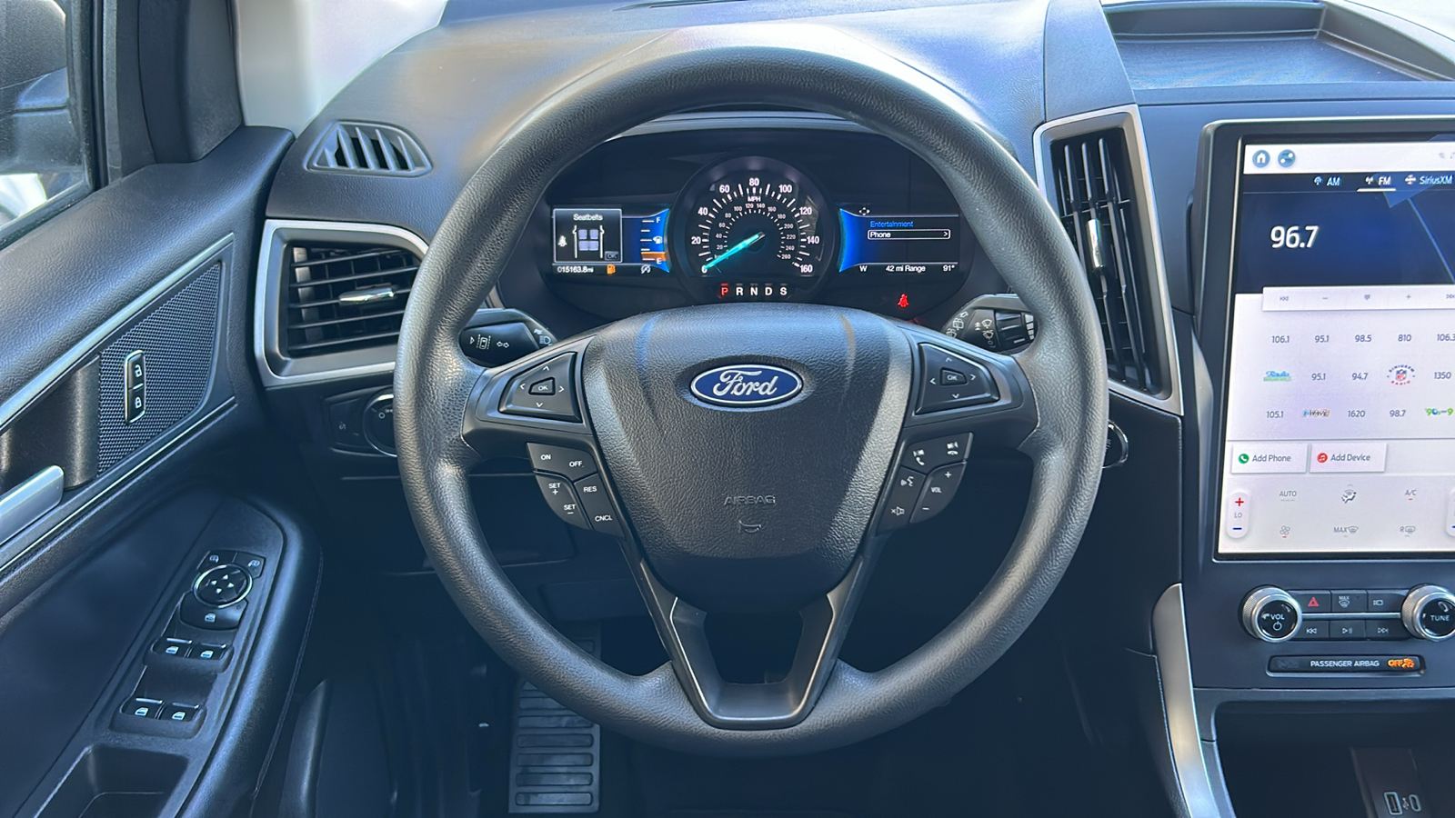 2023 Ford Edge SE 12