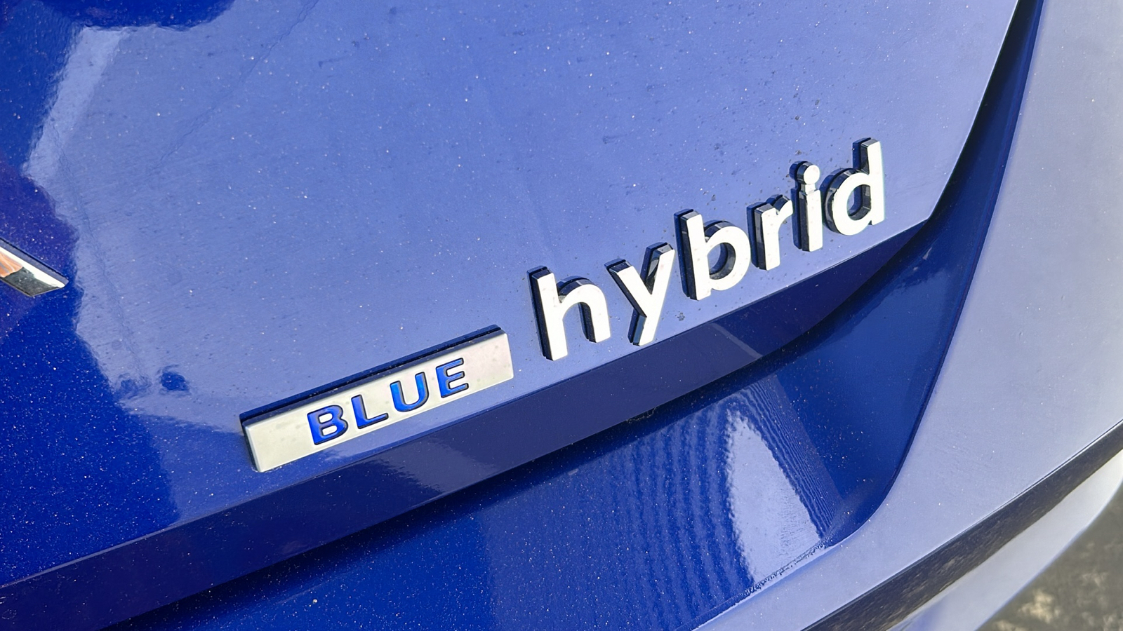 2023 Hyundai Elantra Hybrid Blue 8