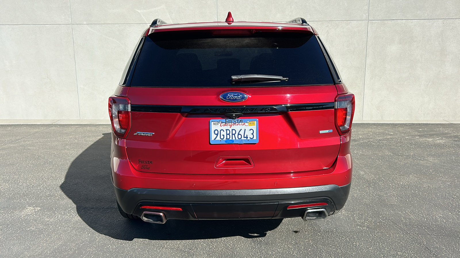 2017 Ford Explorer Sport 3