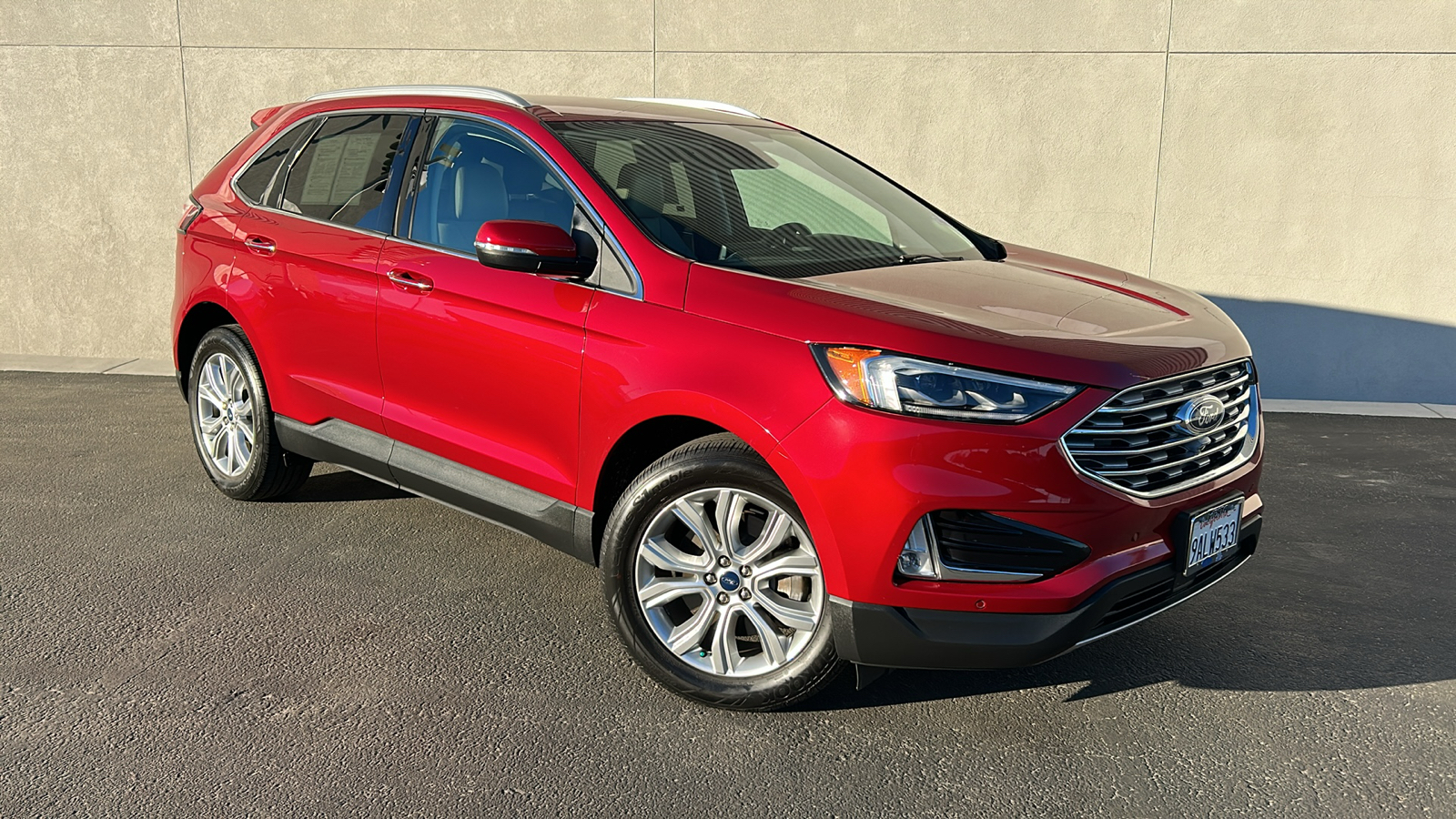 2022 Ford Edge Titanium 1