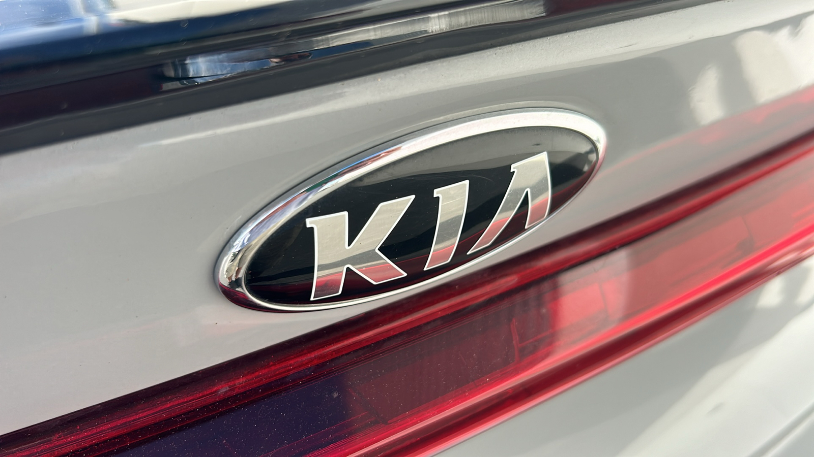 2021 Kia K5 GT-Line 8