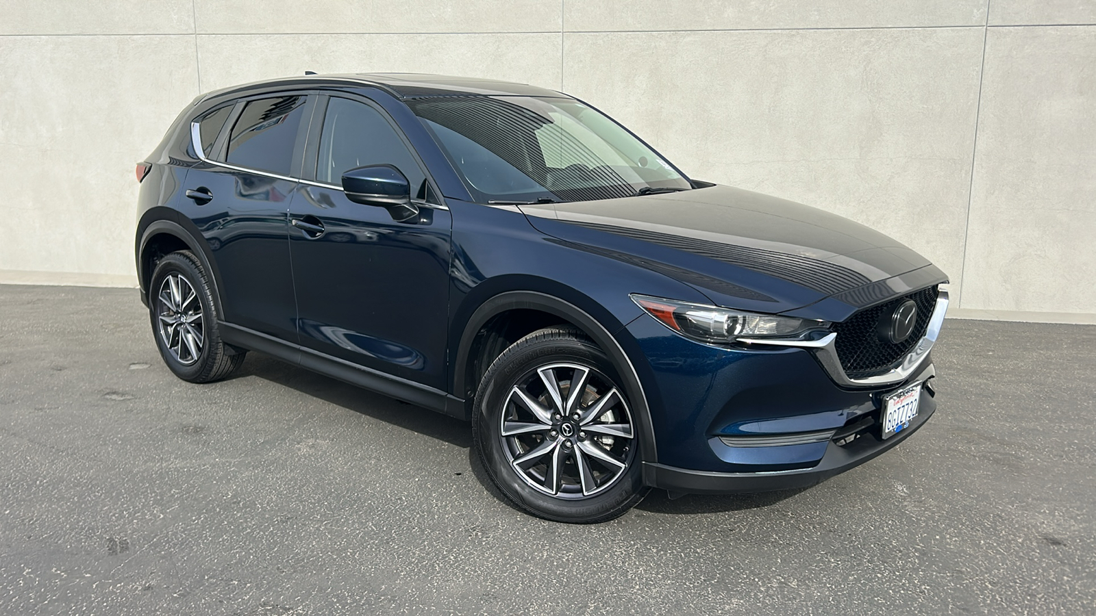 2018 Mazda CX-5 Touring 1