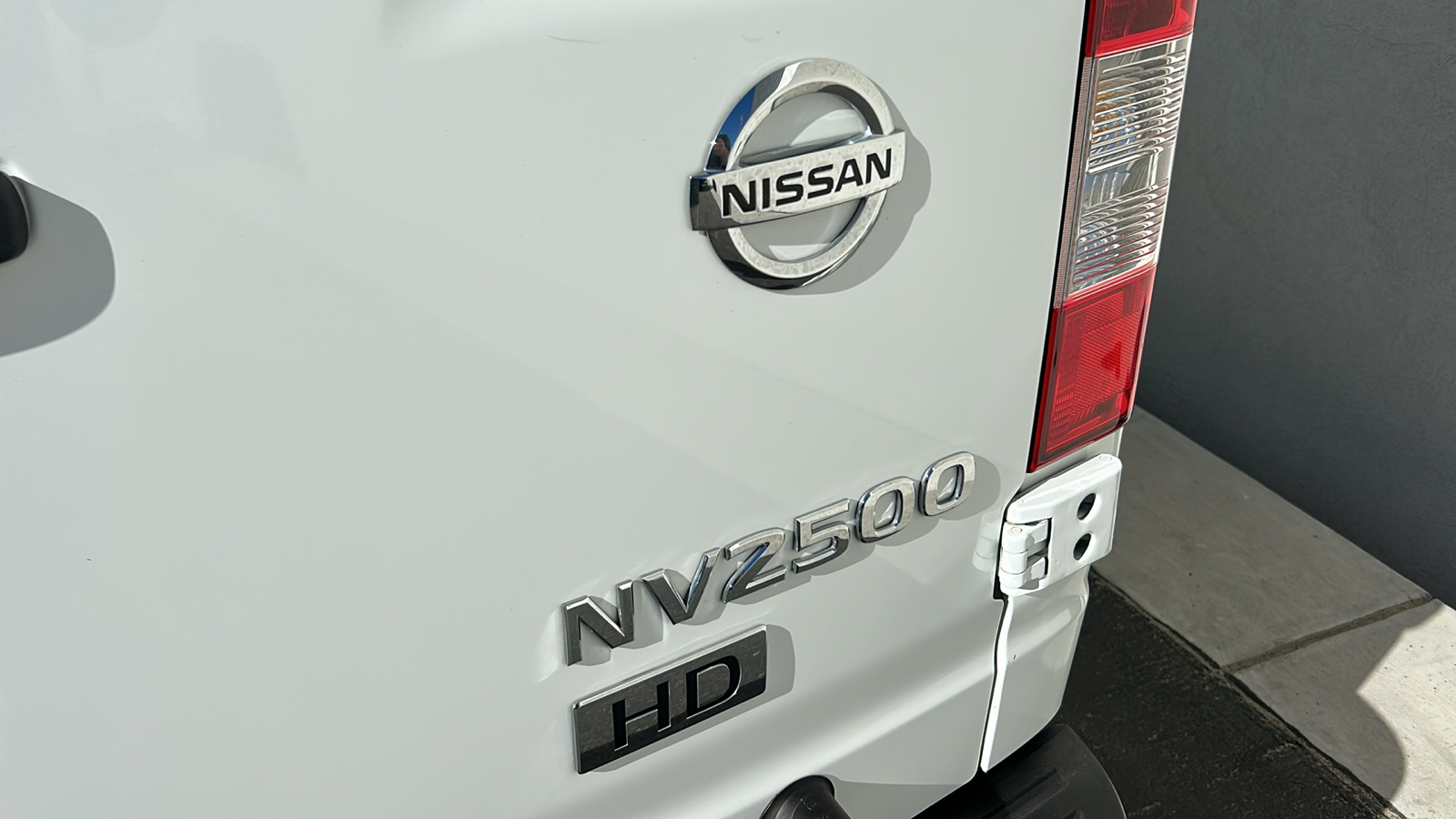 2016 Nissan NV2500 HD SV 7