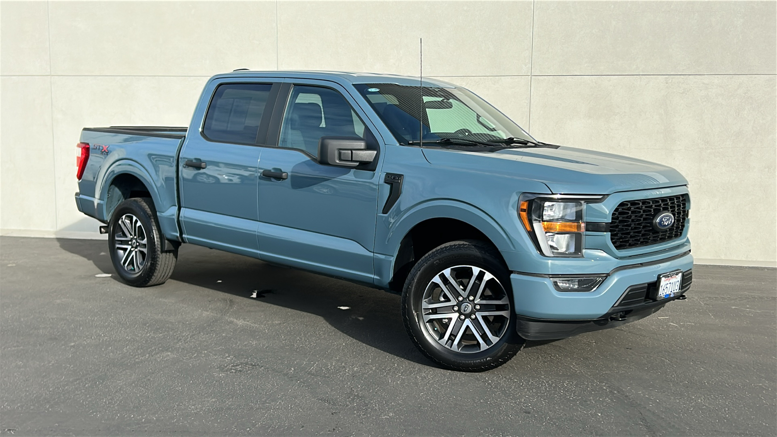 2023 Ford F-150 XL 1