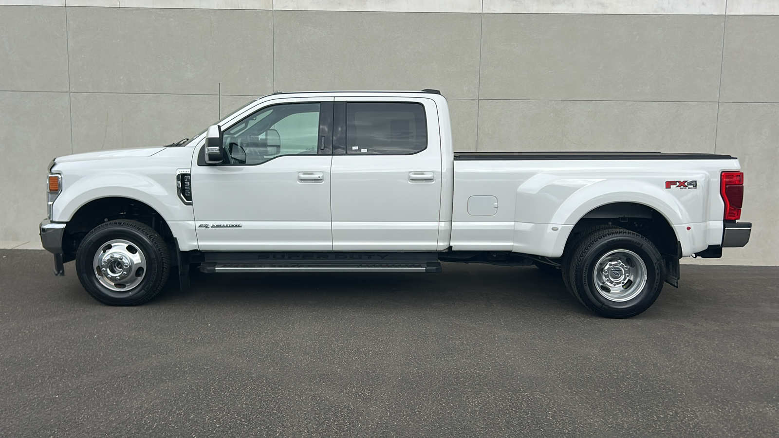 2022 Ford F-350SD Lariat 5