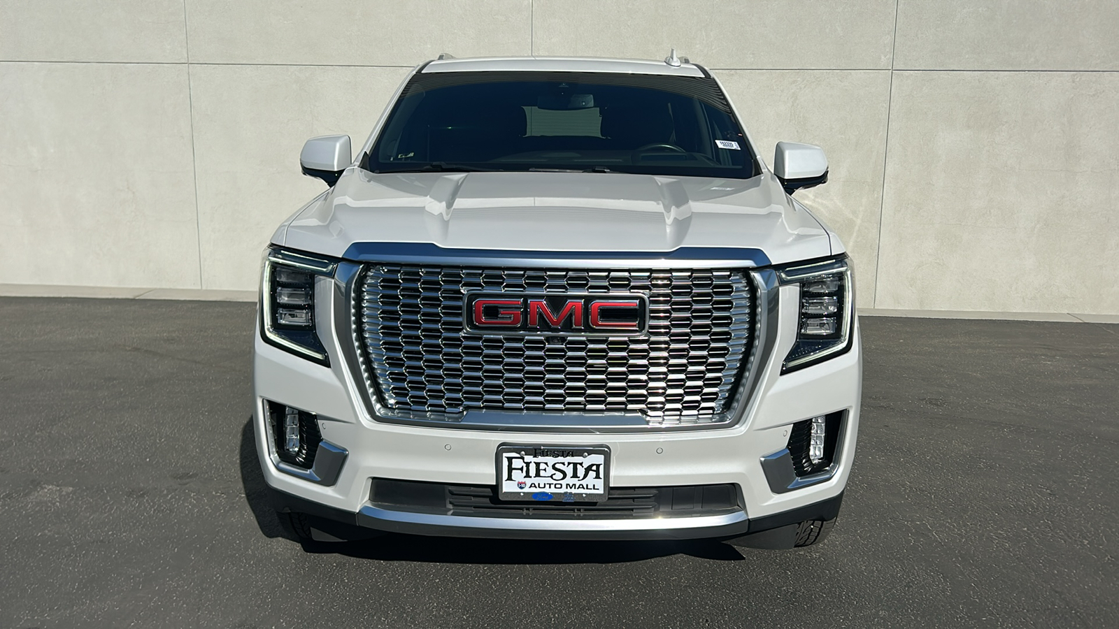 2022 GMC Yukon Denali 2