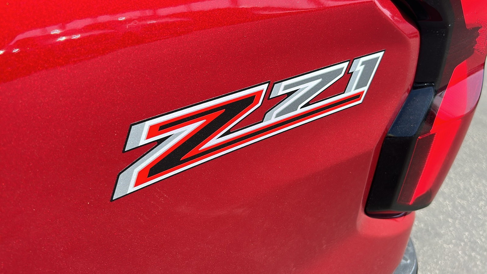 2023 Chevrolet Colorado Z71 8