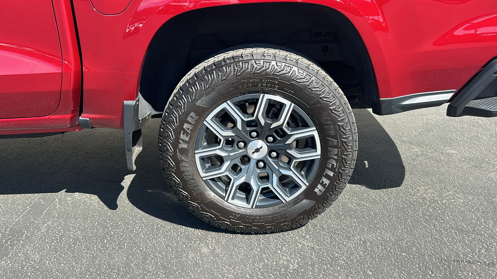 2023 Chevrolet Colorado Z71 10