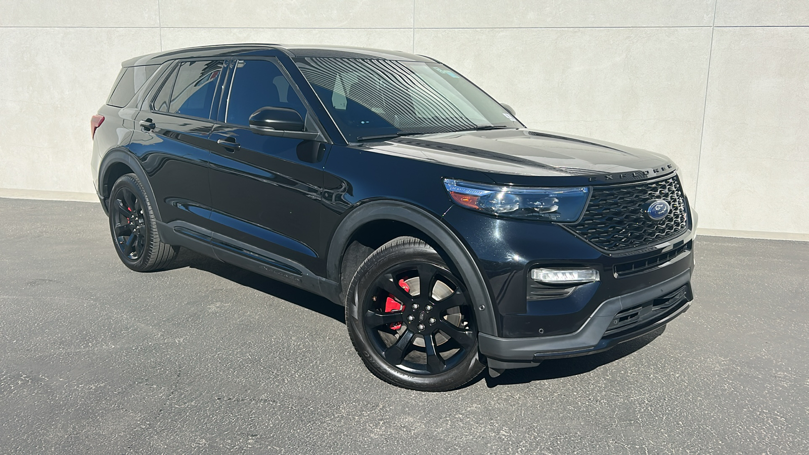 2021 Ford Explorer ST 1