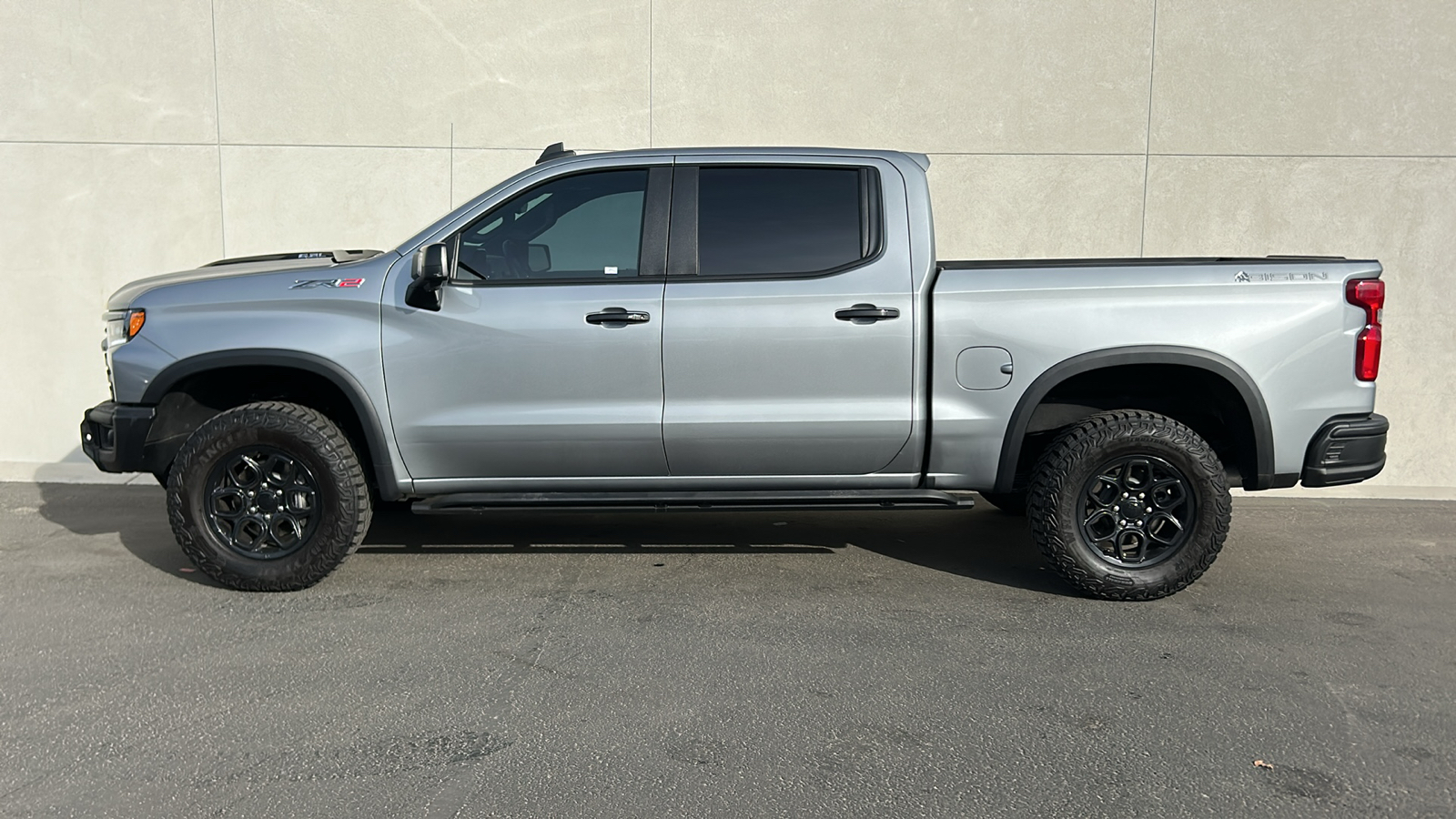 2023 Chevrolet Silverado 1500 ZR2 5