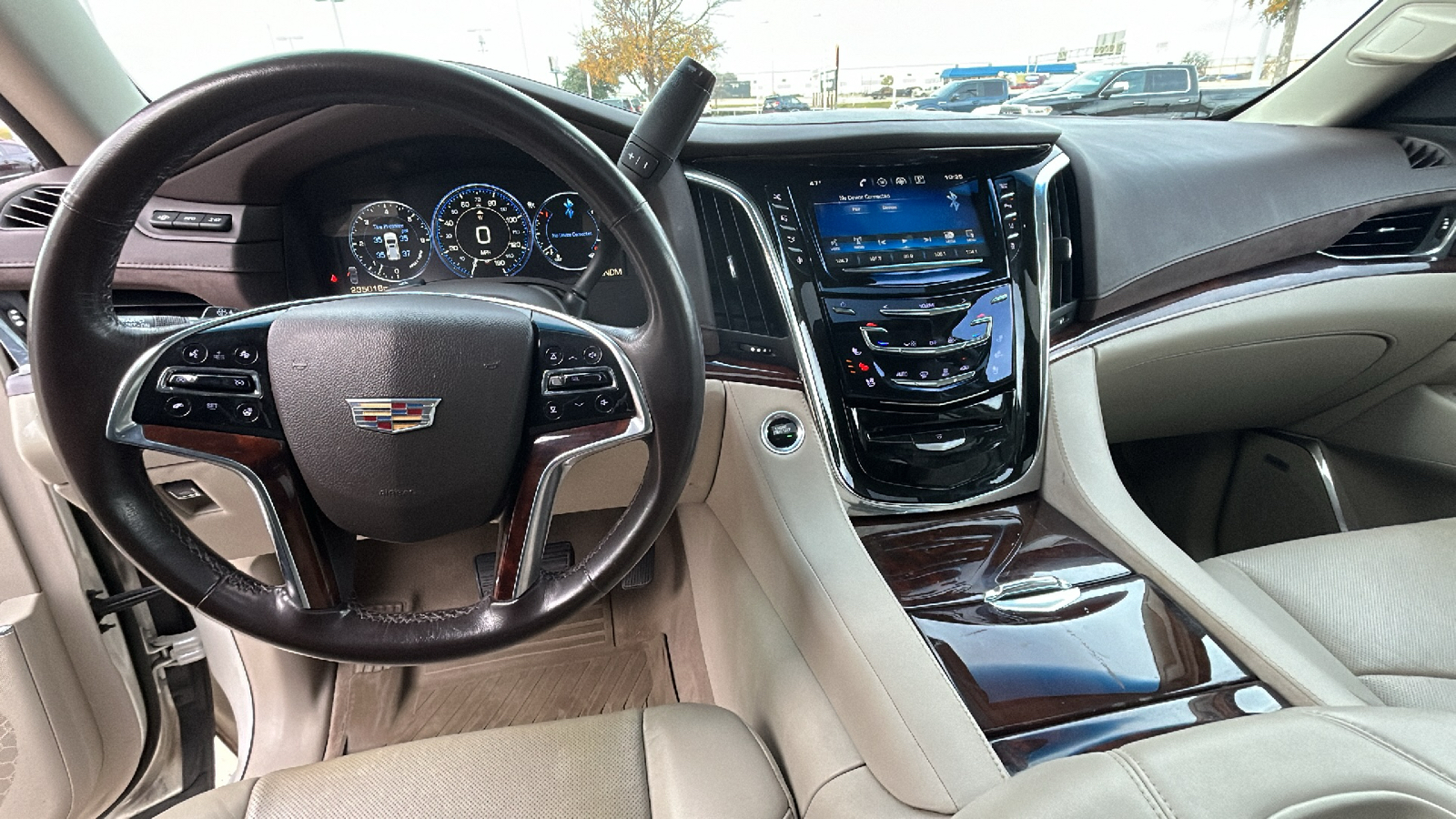 2015 Cadillac Escalade ESV Premium 10