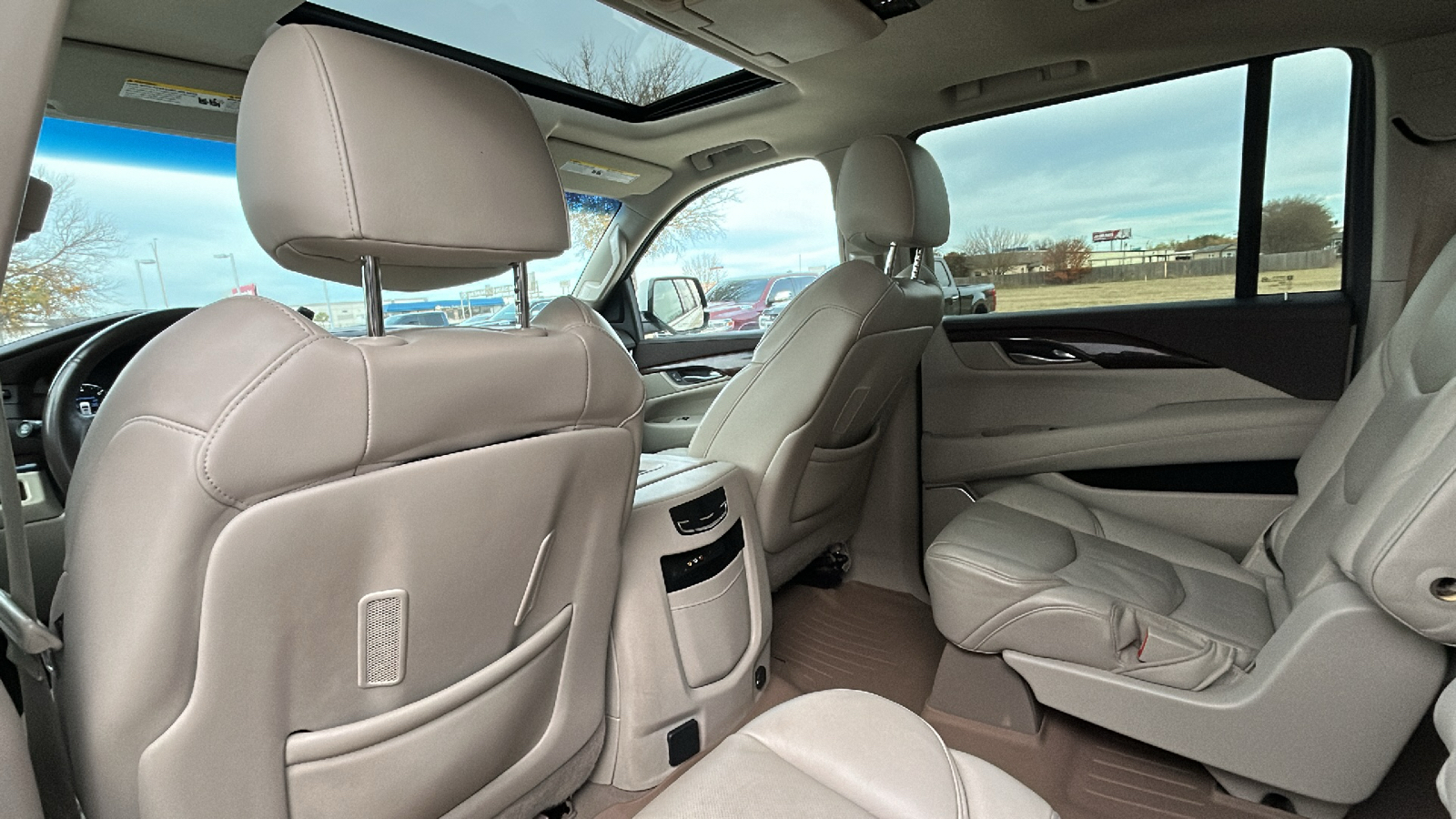 2015 Cadillac Escalade ESV Premium 12