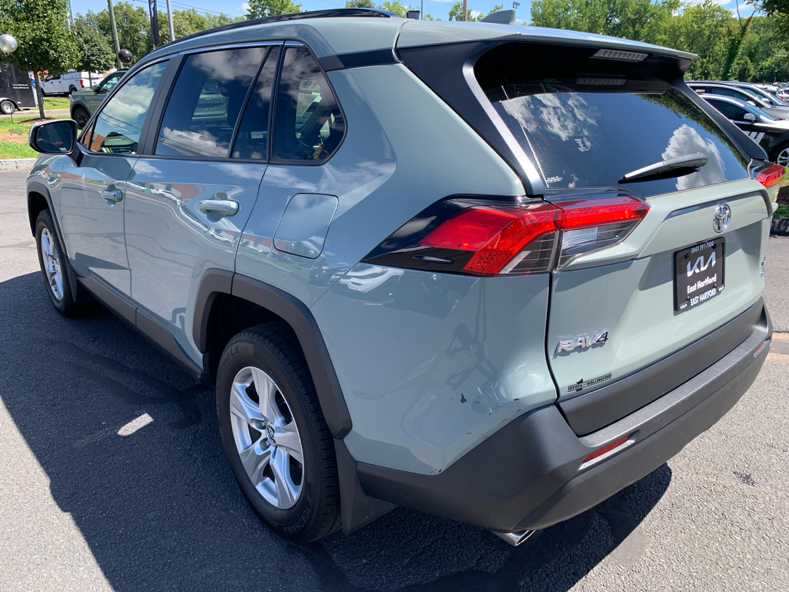 2019 Toyota RAV4 XLE 5