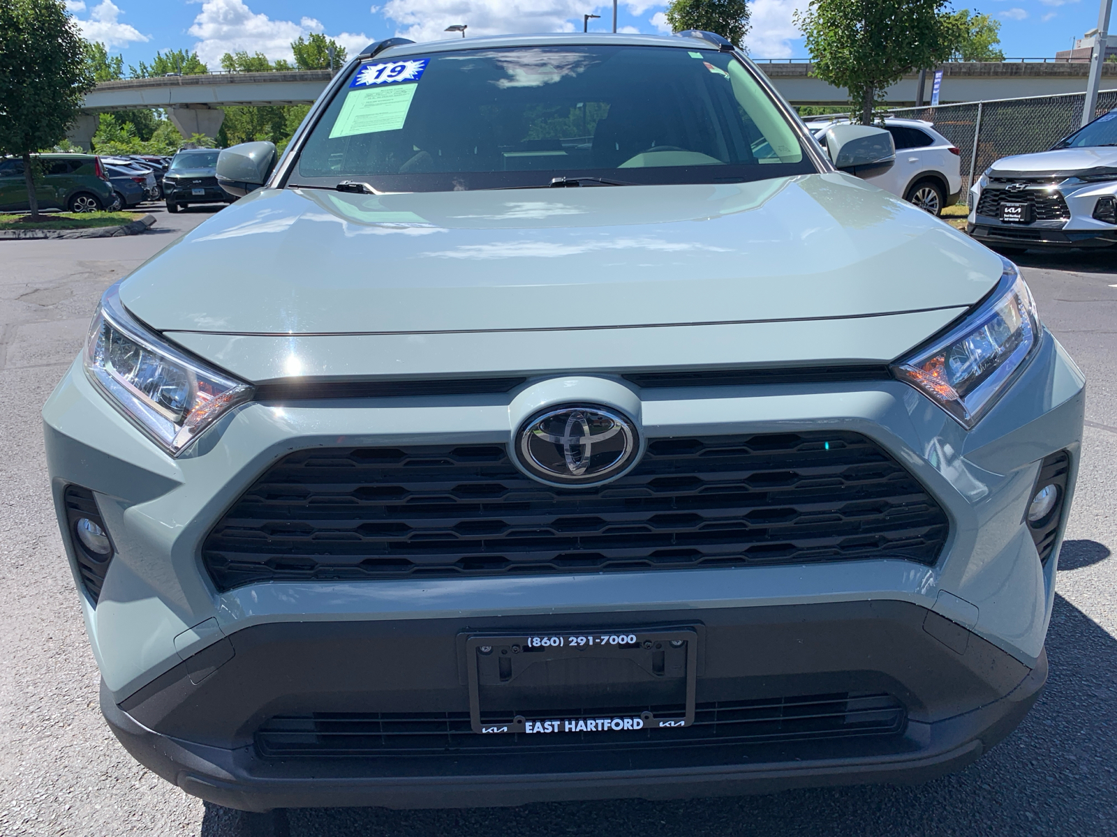 2019 Toyota RAV4 XLE 8