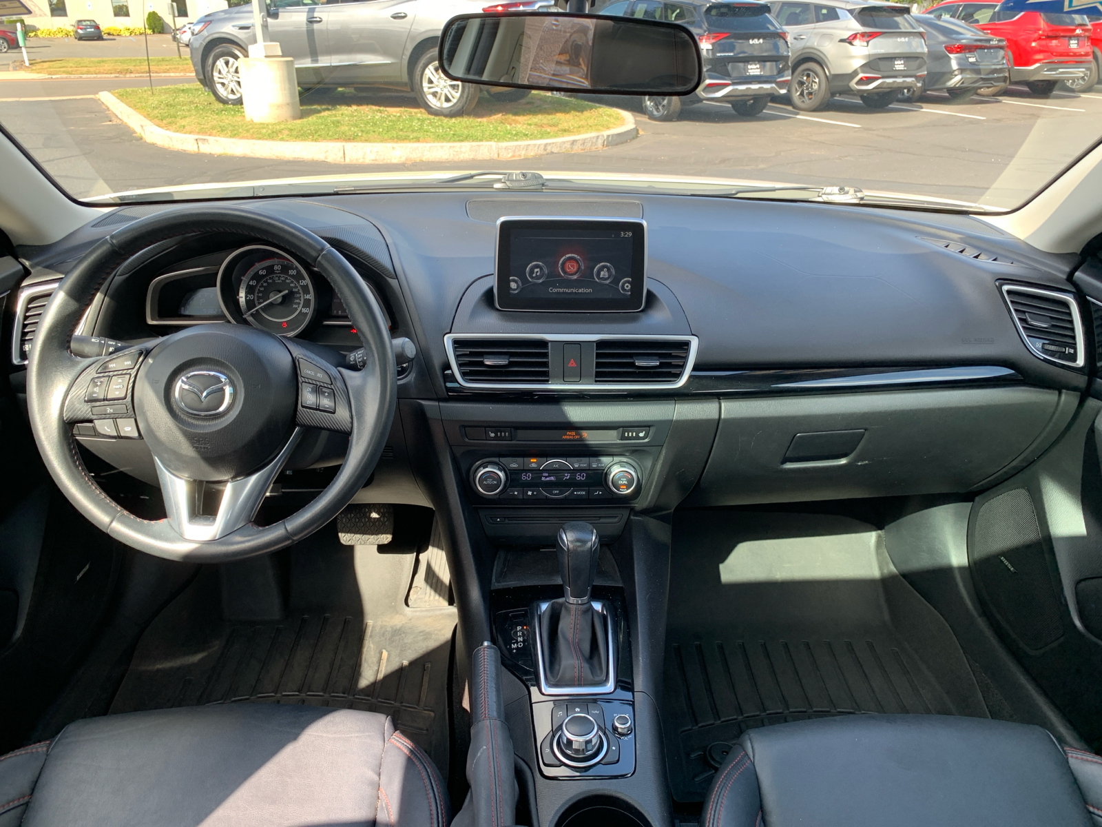 2015 Mazda Mazda3 i Grand Touring 35