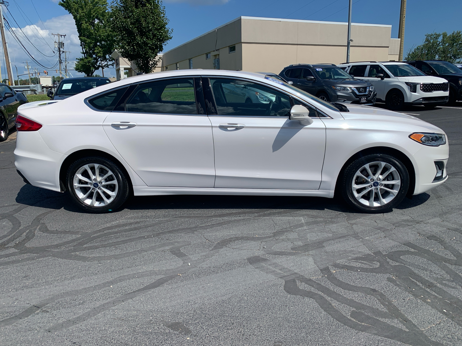 2019 Ford Fusion Energi Titanium 2