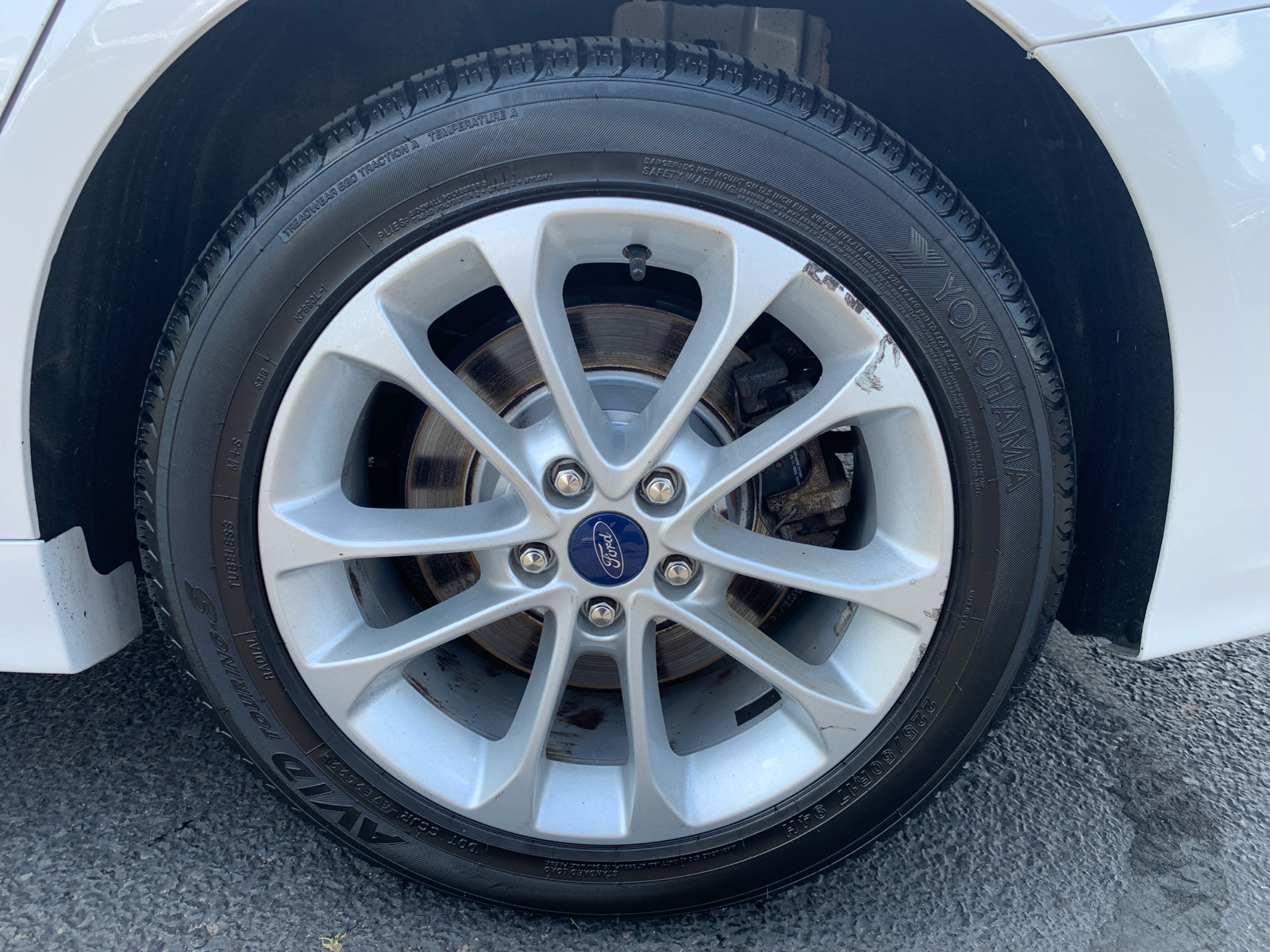 2019 Ford Fusion Energi Titanium 11