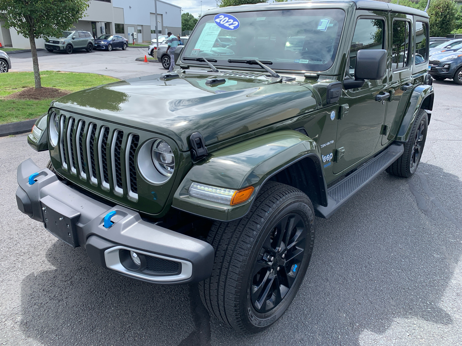 2022 Jeep Wrangler Unlimited Sahara 4xe 7