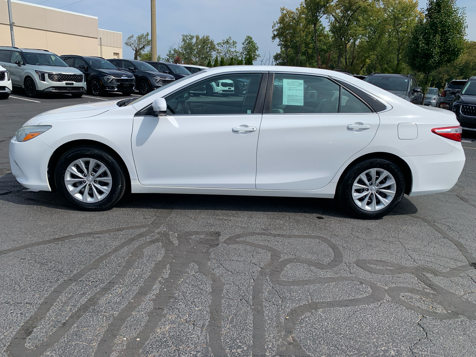 2016 Toyota Camry  6