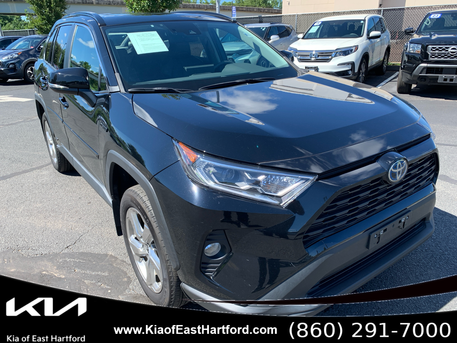 2021 Toyota RAV4 Hybrid XLE Premium 1