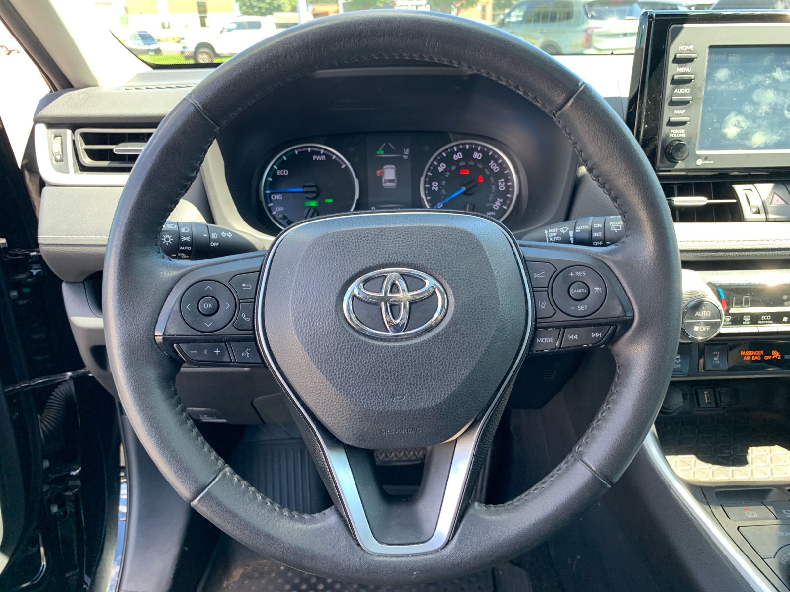 2021 Toyota RAV4 Hybrid XLE Premium 22