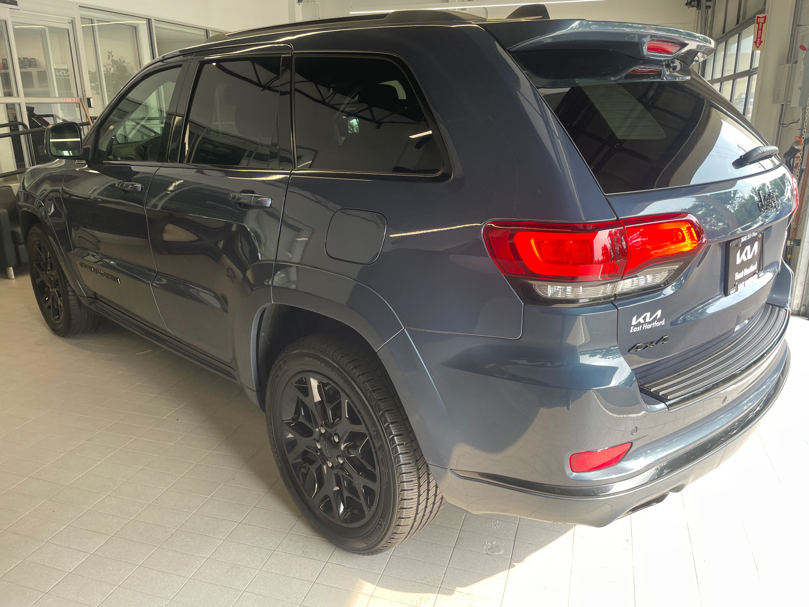 2021 Jeep Grand Cherokee  5