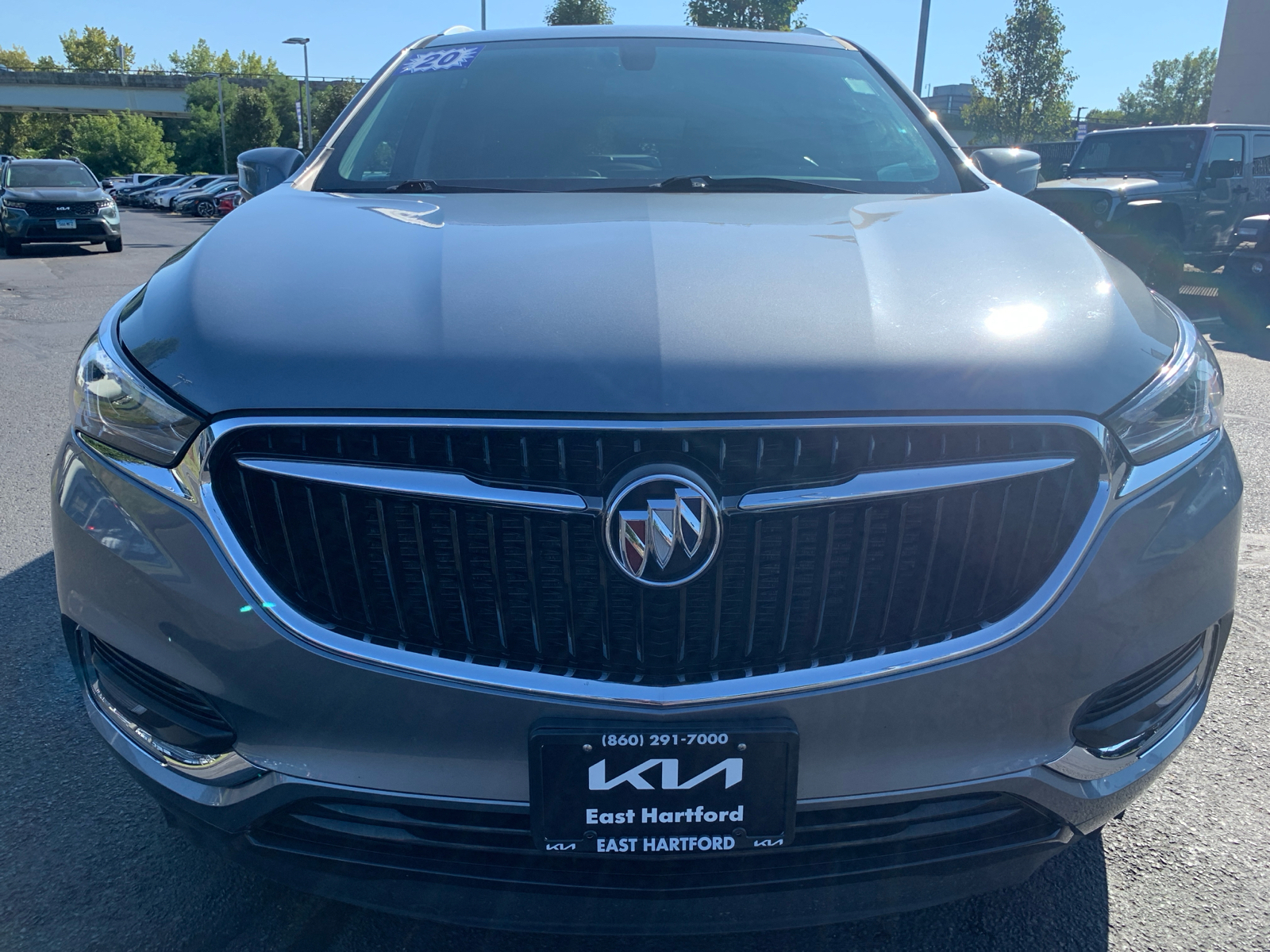 2020 Buick Enclave Essence 8