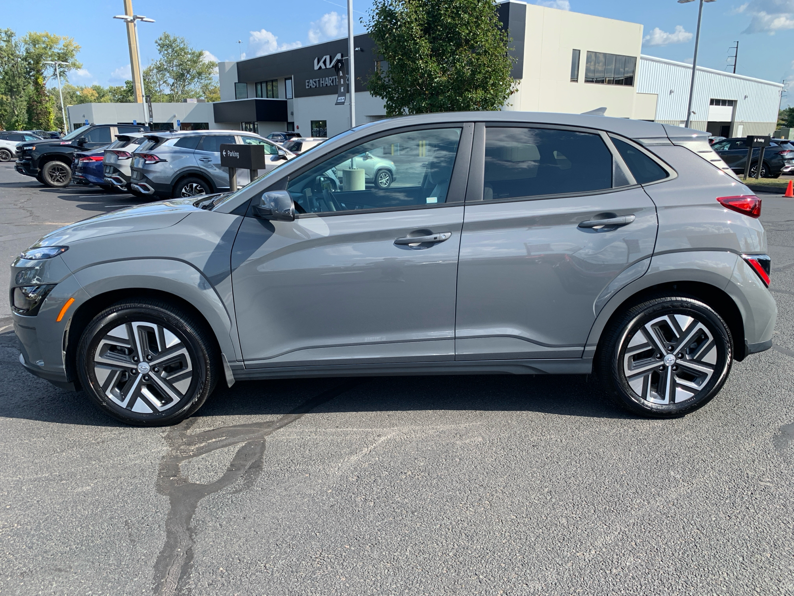 2023 Hyundai Kona Electric SE 6